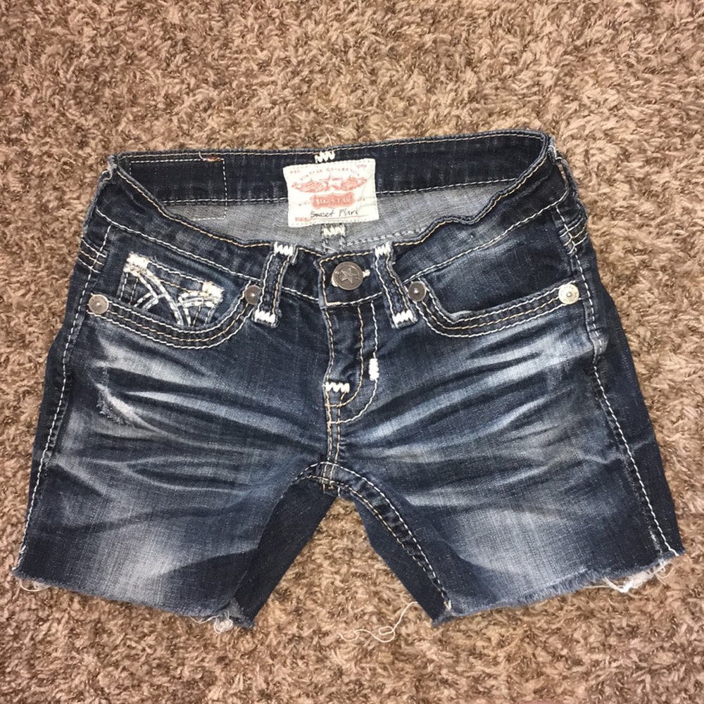 Big Star Jean Shorts Size 26R